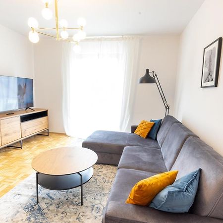 Rhein-Lahn Living - Modernes Design - Balkon Mit Aussicht - Zentrale Lage Nahe Rhein Und Martinsburg Apartment Lahnstein Luaran gambar