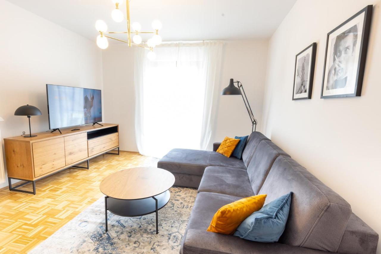 Rhein-Lahn Living - Modernes Design - Balkon Mit Aussicht - Zentrale Lage Nahe Rhein Und Martinsburg Apartment Lahnstein Luaran gambar